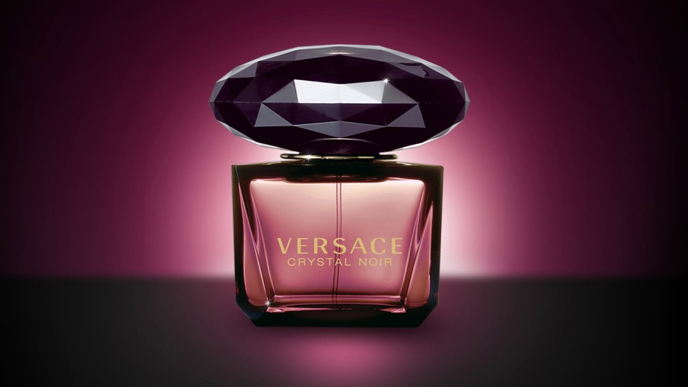 zijn nederlaag Afwijking Versace - Crystal Noir eau de parfum review • Scentertainer